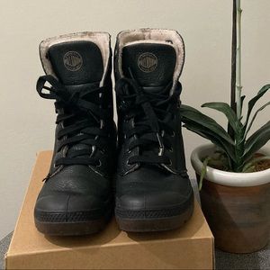 Women’s Palladium Baggy Leathers Lace-up Boots in Black